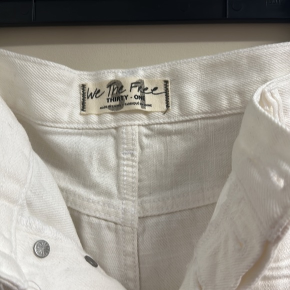 FP white Jean shorts size 31 - Picture 8 of 8